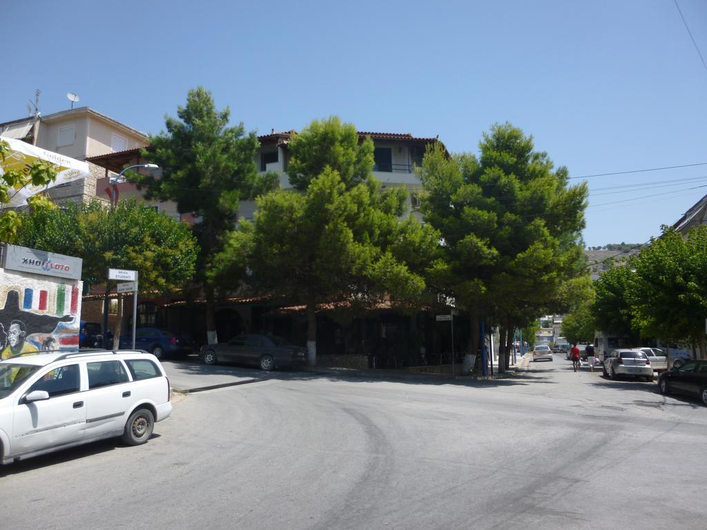 Joy Hotel Саранда Экстерьер фото