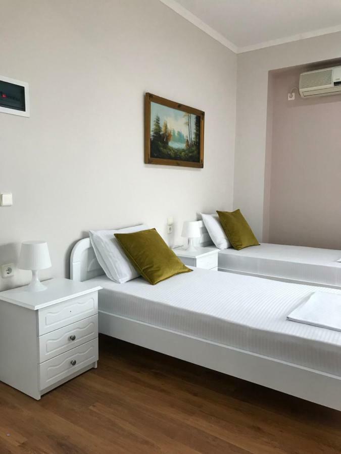 Joy Hotel Саранда Экстерьер фото