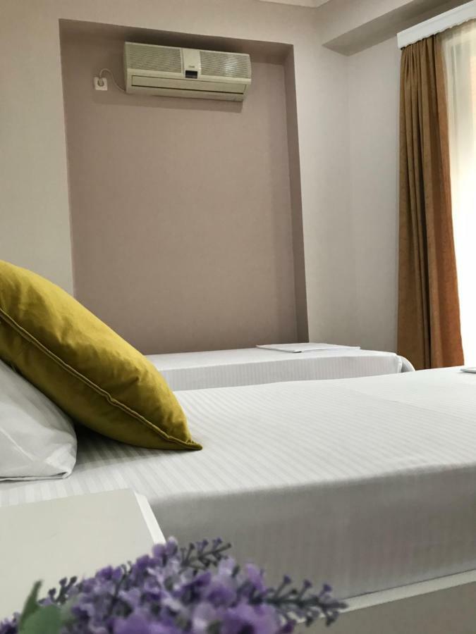 Joy Hotel Саранда Экстерьер фото