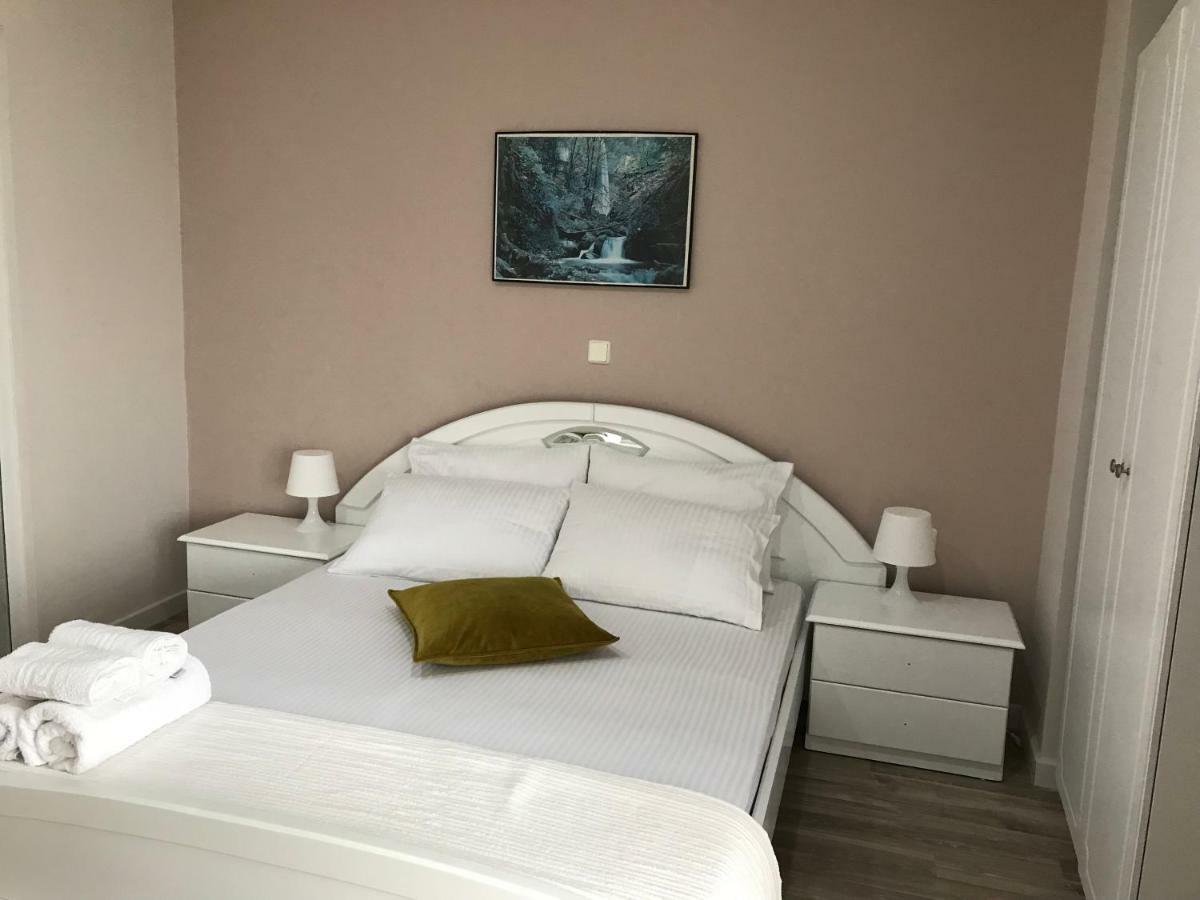 Joy Hotel Саранда Экстерьер фото